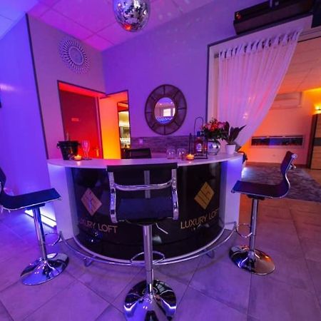 Loft Privatif Avec Jacuzzi Et Sauna Сен-Дізьє Екстер'єр фото