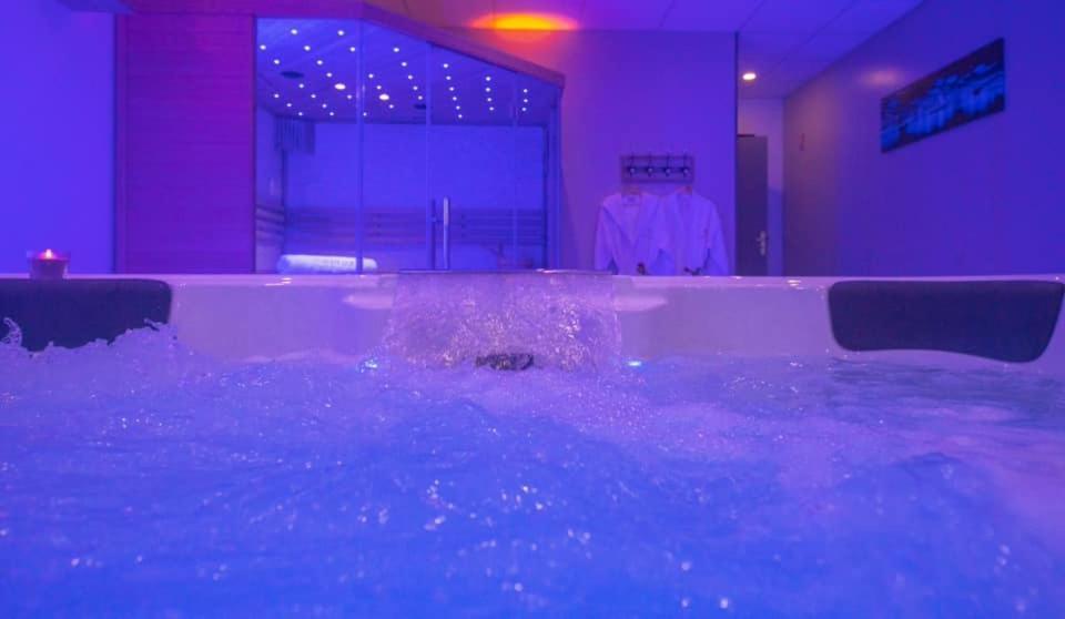 Loft Privatif Avec Jacuzzi Et Sauna Сен-Дізьє Екстер'єр фото