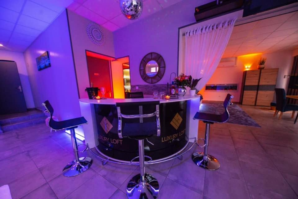 Loft Privatif Avec Jacuzzi Et Sauna Сен-Дізьє Екстер'єр фото